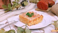 La Calabria buona da gustare! In questa ricetta ho realizzato un tortino semplice a base di Patate a pasta gialla...